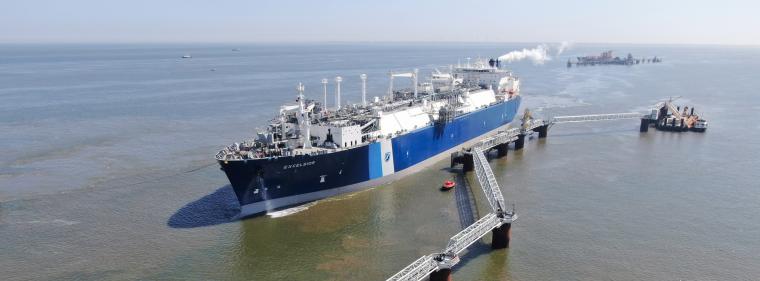 Enerige & Management > Gas - LNG-Terminal Wilhelmshaven II nimmt Betrieb auf
