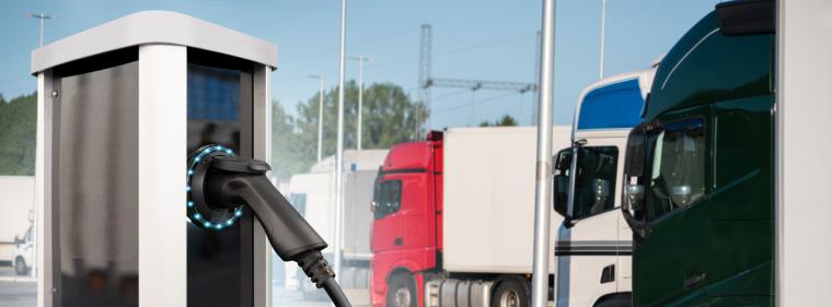 Enerige & Management > Elektrofahrzeuge - NRW unterstützt Logistikfirmen beim Umstieg auf E-Lkw