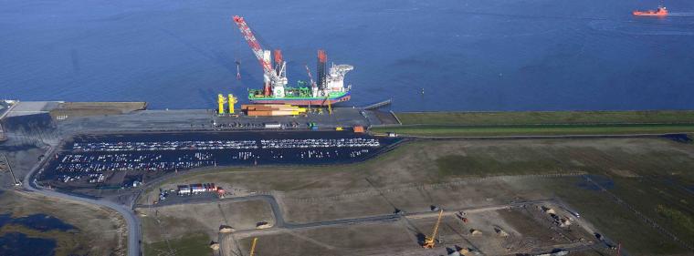 Enerige & Management > Windkraft - Siemens weiht Offshore-Fabrik in Cuxhaven ein