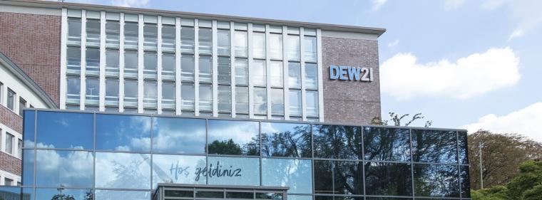 Enerige & Management > Unternehmen - Kneip Leitungstiefbau wird Teil der DEW21-Gruppe