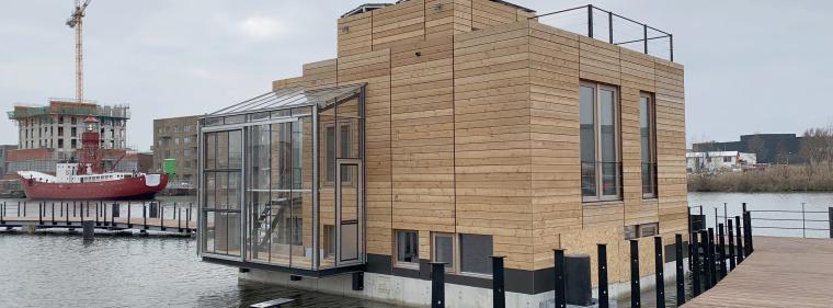 Enerige & Management > Energy Storage - Energiemanagement für schwimmende Häuser