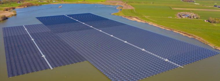 Enerige & Management > Photovoltaik - Baywa Re verkauft Floating-PV-Anlage in den Niederlanden