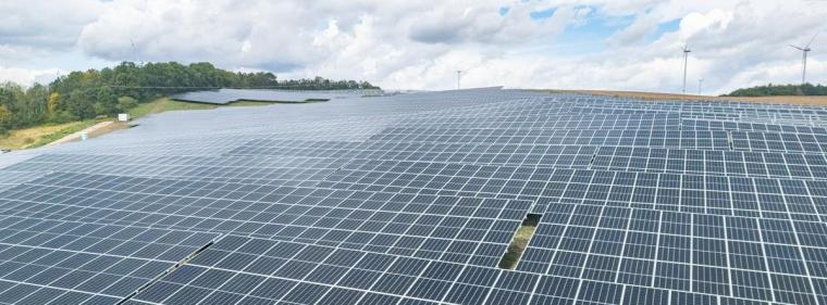 Enerige & Management > Photovoltaik - RWE nimmt ersten PV-Park in Sachsen in Betrieb