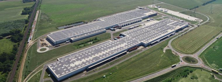 Enerige & Management > Photovoltaik - Größte Solardachanlage Europas ist am Netz