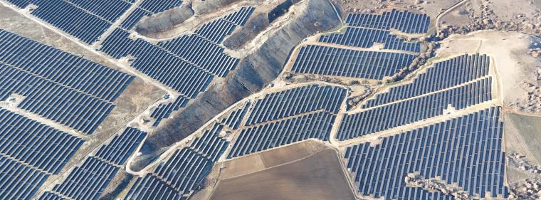 Enerige & Management > Photovoltaik - RWE errichtet in Griechenland PV im Gigawatt-Maßstab