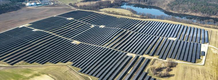 Enerige & Management > Photovoltaik - Solarpark Görlsdorf offiziell am Netz