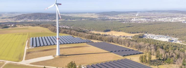 Enerige & Management > Photovoltaik - Solarpark für Betonherstellung