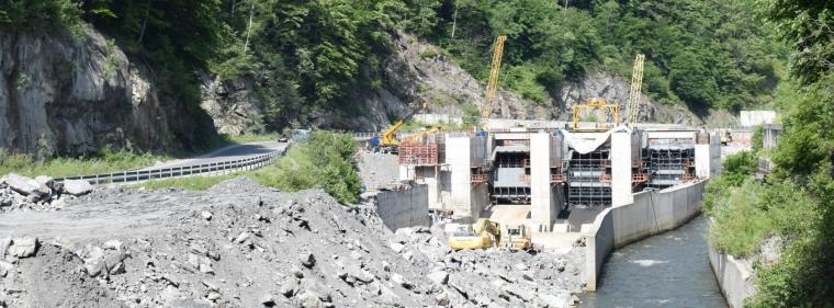 Enerige & Management > Wasserkraft - Studie übt Kritik an der Ökobilanz rumänischer Wasserkraft