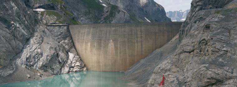 Enerige & Management > Schweiz - Schweizer Energiepolitik vor außen- und innenpolitischen Hürden