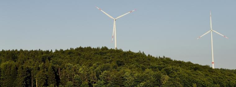 Enerige & Management > Windenergie - In NRW drehen sich bald 100 Windräder im Wald
