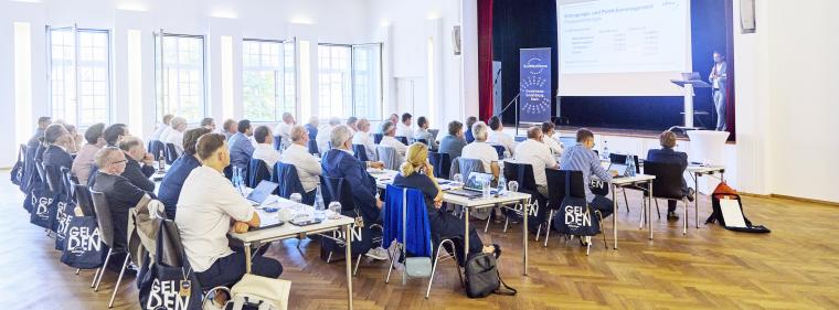 Enerige & Management > Bilanz - Wachstum im Dienstleistungsgeschäft bei Südweststrom