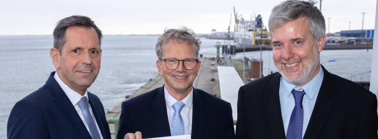 Enerige & Management > Windkraft Offshore - Cuxhaven vor Ausbau zum zentralen Windkraft-Hub