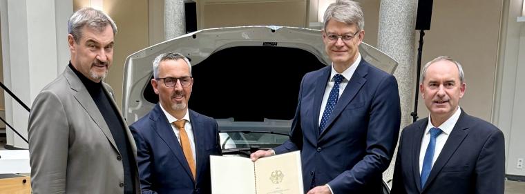 Enerige & Management > Bayern - Mehr Förderung für Wasserstoff im Tank