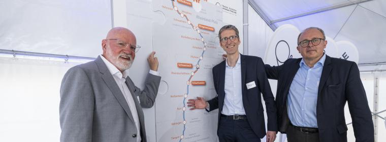 Enerige & Management > Gasnetz - Modernisierung der Erdgasleitung TENP abgeschlossen