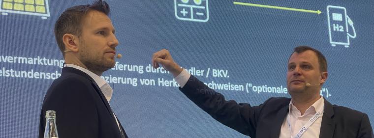 Enerige & Management > E-World 2025 - &bdquo;Überbürokratisierung&ldquo; behindert Elektrolyseur-Hochlauf