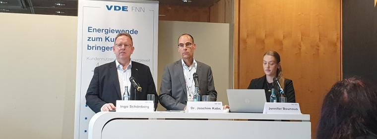 Enerige & Management > Smart Grid - Kundenorientierung beim Steuern im Fokus