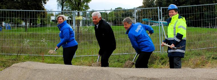 Enerige & Management > Politik - Habeck zu Besuch im Geothermie-Hotspot