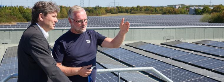 Enerige & Management > IT - Landkreis Augsburg setzt auf Rechenzentren der LEW