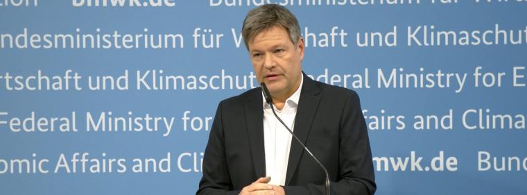 Enerige & Management > Politik - Habeck will Produktion nach Europa zurückholen