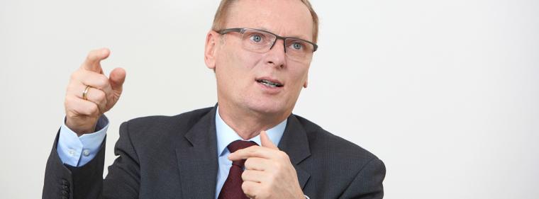 Enerige & Management > Stromnetz - Homann kritisiert "Schlagworte statt Lösungen"