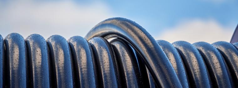 Enerige & Management > Stromnetz - Wiederverwendbares 400-kV-Kabel erstmals im Einsatz