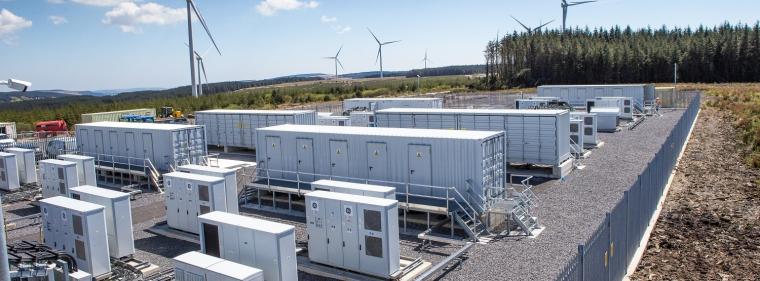 Enerige & Management > Stromspeicher - 22-MW-Batteriespeicher für Wales