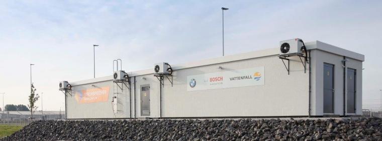 Enerige & Management > Storage - Batterie-Speicher für Primärregelleistung