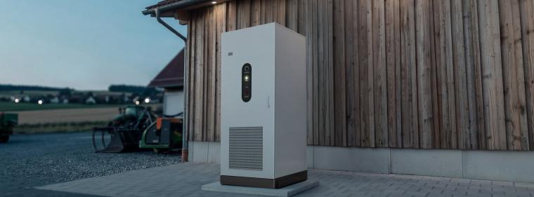 Enerige & Management > Stromspeicher - Neuer Stromspeicher für KMU