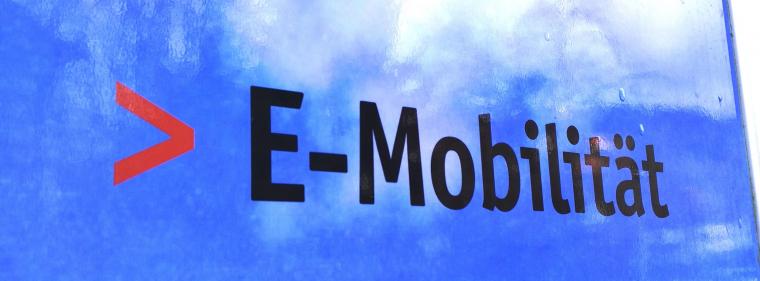 Enerige & Management > Elektrofahrzeuge - "E-Mobilität ist in der Mitte der Gesellschaft angekommen"