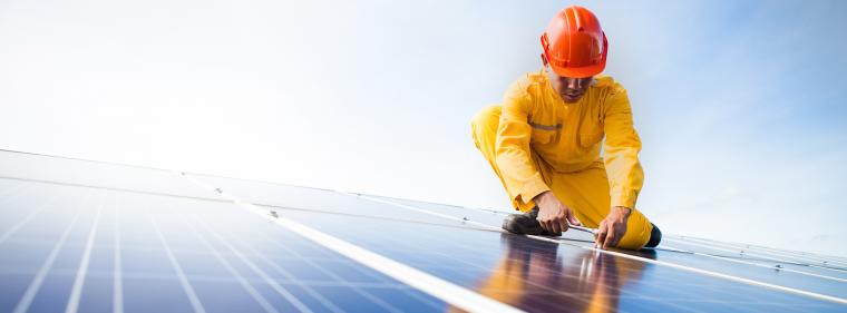 Enerige & Management > Photovoltaik - Solarwirtschaft mit 30 Milliarden Umsatz in 2023