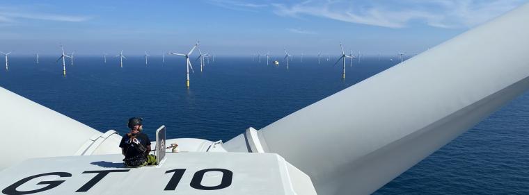 Enerige & Management > Windkraft Offshore - Umspannplattform von Windpark Arcadis Ost installiert