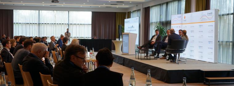 Enerige & Management > E-World-2026 - RWE-Chef Krebber sagt erstes Gaskraftwerk für 2030 voraus