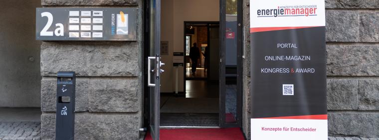 Enerige & Management > Energiemanager Des Jahres - Bildergalerie: "Energiemanager des Jahres" an Gunar Hering