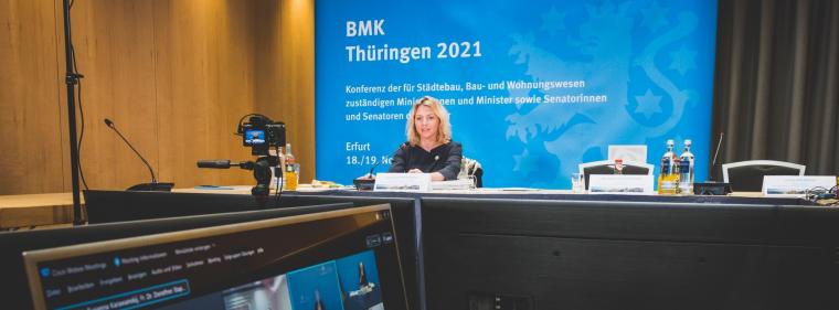Enerige & Management > Politik - Verbände sprechen sich gegen Bauminister-Vorschlag aus