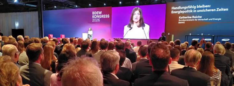 Enerige & Management > Politik - Reiche kündigt Energiepaket vor der Sommerpause an