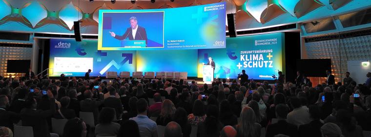 Enerige & Management > Veranstaltung - Habeck: Kraftwerkssicherungsgesetz noch 2024