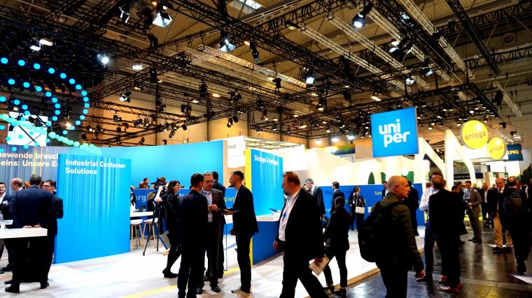 Enerige & Management > Veranstaltung - Vertrackte Situation bei der E-world