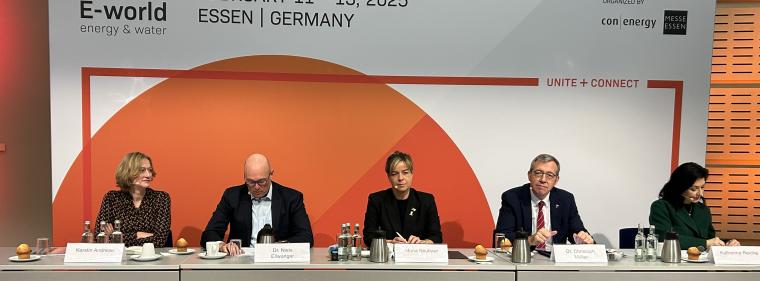 Enerige & Management > E-World 2025 - Eine Branche wartet auf Antworten