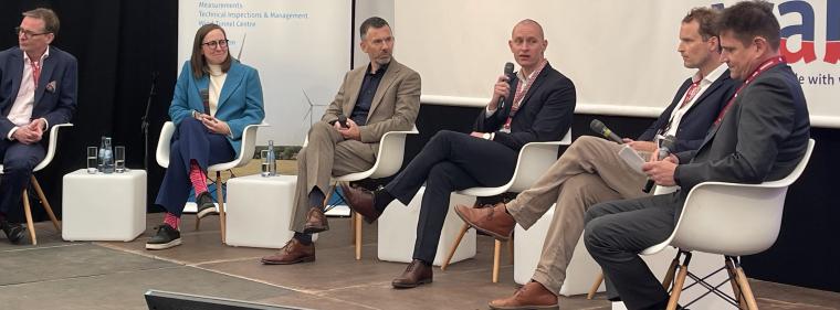 Enerige & Management > Windkraft Offshore - Für die Offshore-Häfen fehlen 400 Millionen Euro