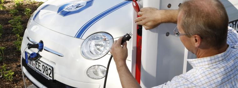 Enerige & Management > Elektrofahrzeuge - Thüringen will Ladenetz ausbauen