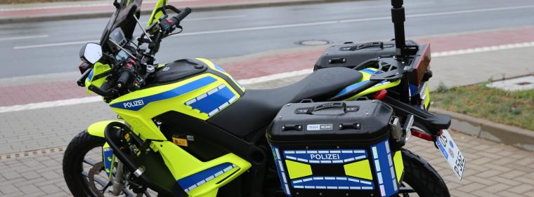 Enerige & Management > Elektrofahrzeuge - Polizei Osnabrück fährt E-Motorräder