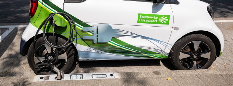Enerige & Management > Elektromobilität - Ladebordsteine in der Praxis bewährt