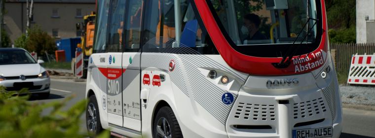 Enerige & Management > Elektrofahrzeuge - Millionenförderung für führerlose E-Busse in Oberfranken