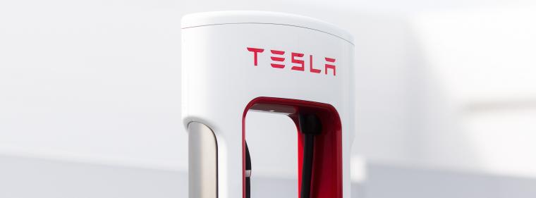 Enerige & Management > Bilanz - Tesla mit Rekordverlust