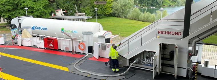 Enerige & Management > Erdgasfahrzeuge - Manövrierunfähige Pionier-Gasfähre gibt Rätsel auf