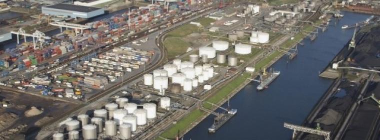 Enerige & Management > Unternehmen - Innogy schließt Partnerschaft mit dem Duisburger Hafen
