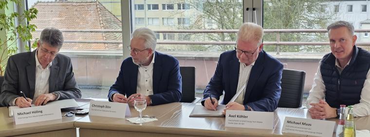 Enerige & Management > Wärmenetz - EEW liefert langfristig Wärme für Pirmasens