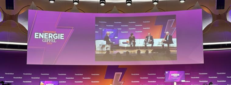 Enerige & Management > Politik - Wasserstoffprojekte auf Eis