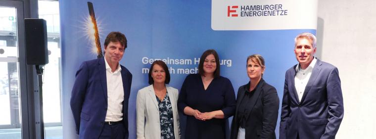 Enerige & Management > Bilanz - Hamburgs Netzbetreiber verdient ausgezeichnet