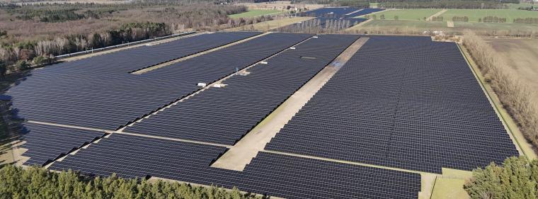 Enerige & Management > Photovoltaik - Trianel nimmt größten Solarpark in Betrieb